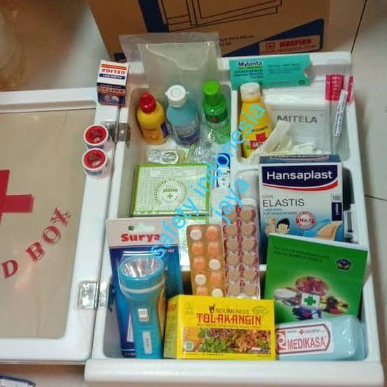 Kotak kesehatan untuk Jamaah 